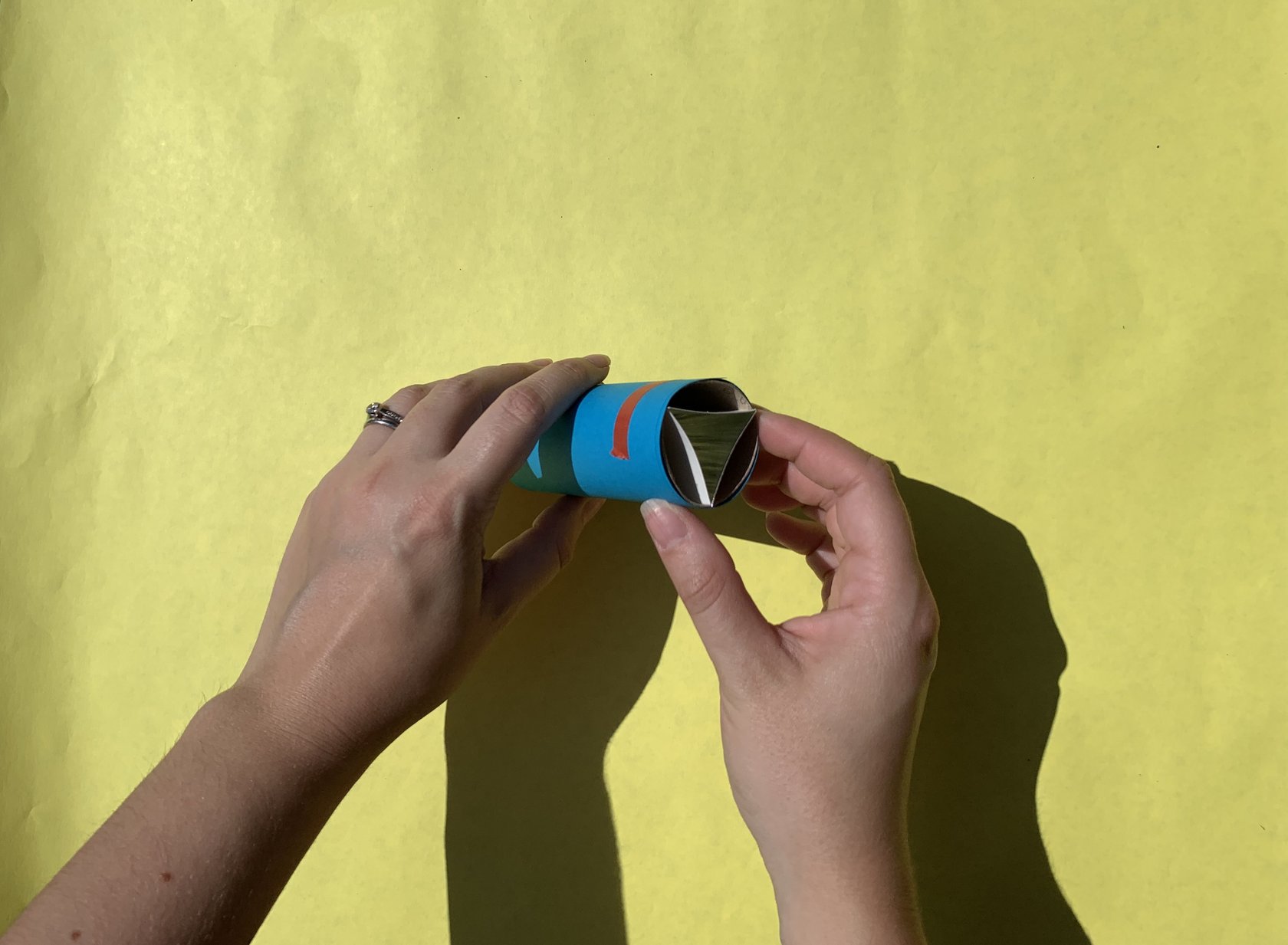 Make a Kaleidoscope – Cut and Paste | Tate Kids